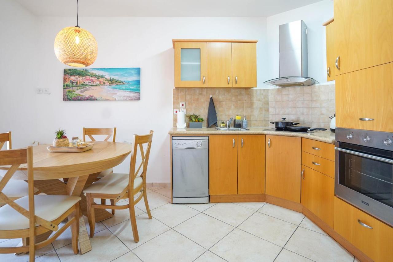 Two Bed Room Apartment 5 Min Walk To The Beach เอลัต ภายนอก รูปภาพ